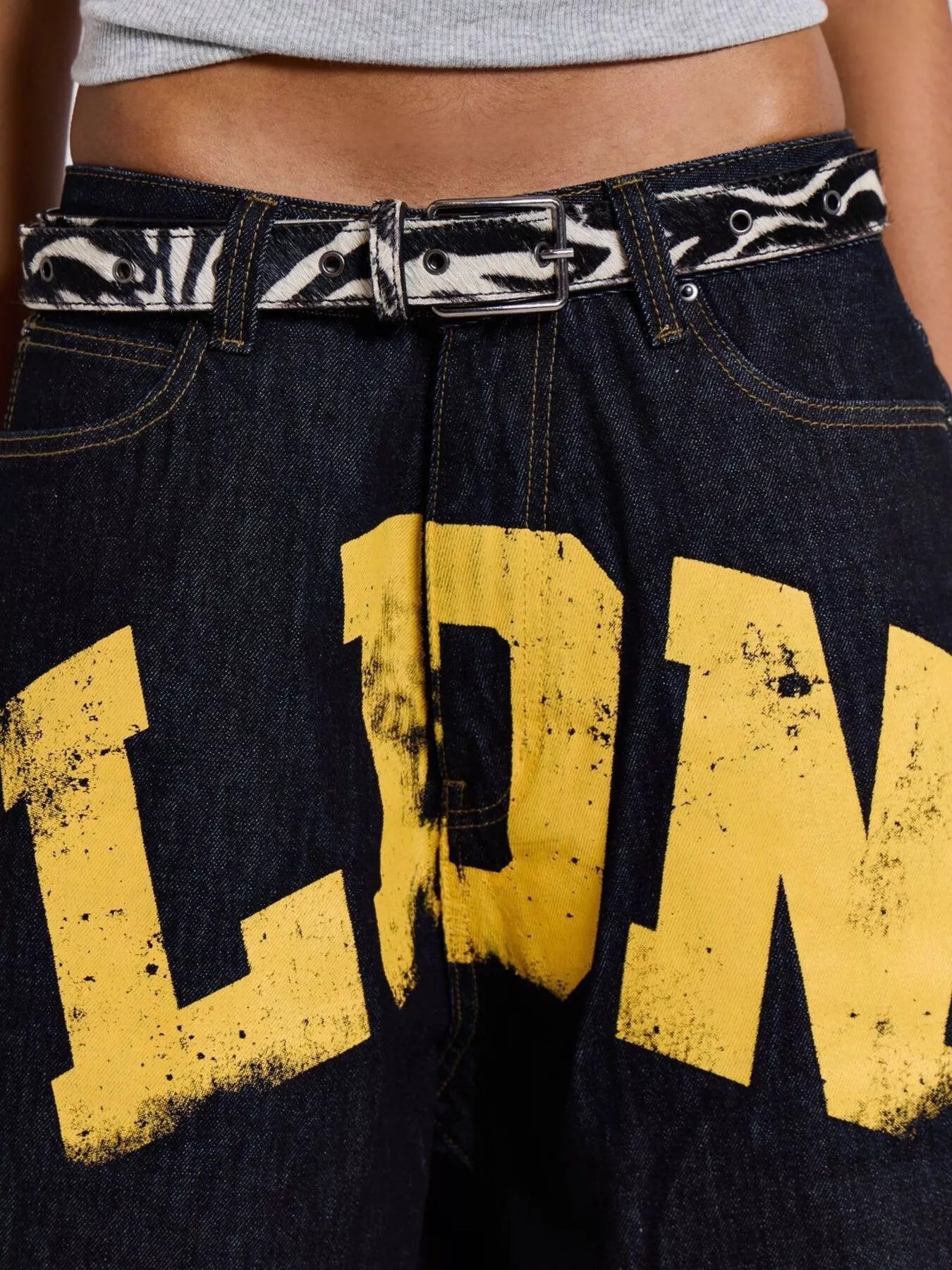 07abb0bbc2c2470898d9b6ac2963c1ba-Max-Origin