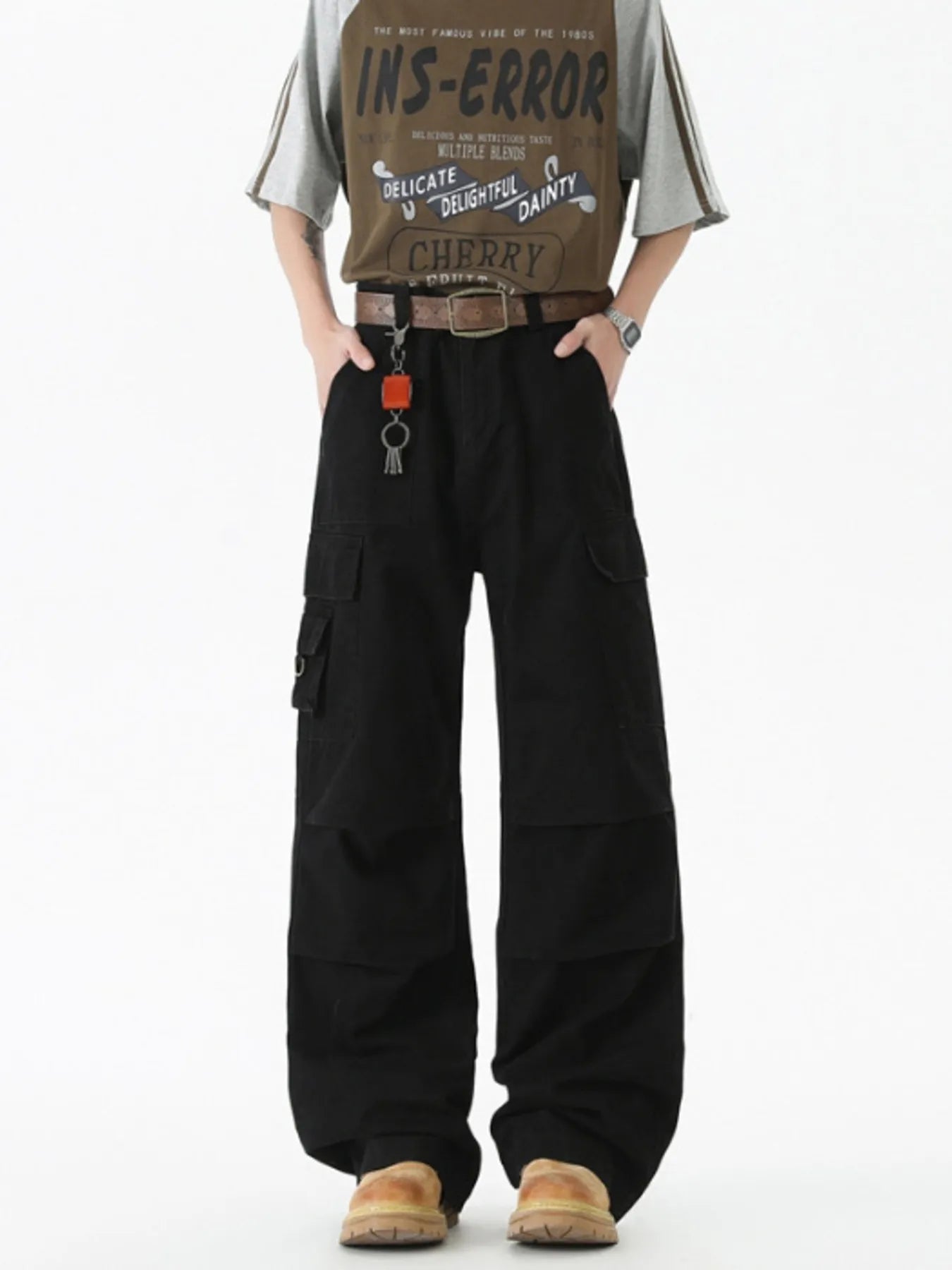 mens-wide-leg-cargo-pants-with-ruched-detail-04