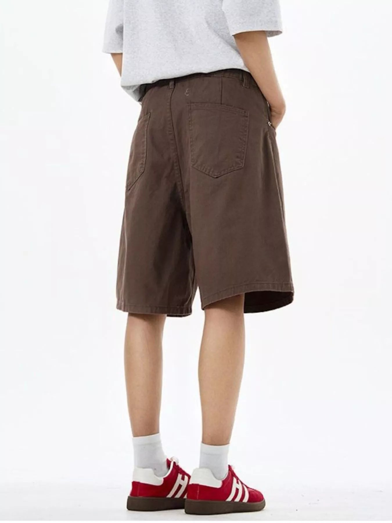 mens-loose-fit-shorts-08