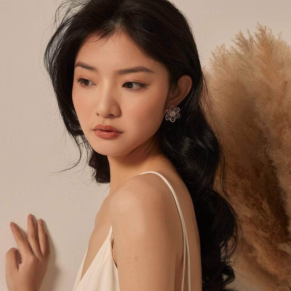 14K Gold Blue Sapphire Floral Stud Earrings