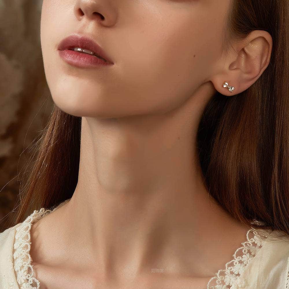 14K Gold Bow Knot Stud Earrings Gold / Clip On