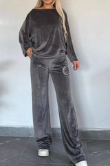 Conjunto de pantalón y top de manga larga con cuello barco de talla grande