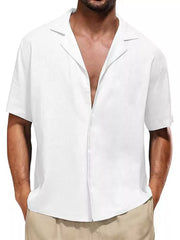 Men's casual short-sleeve shirt with buttons and pocket detailing in a cotton-spandex blend.