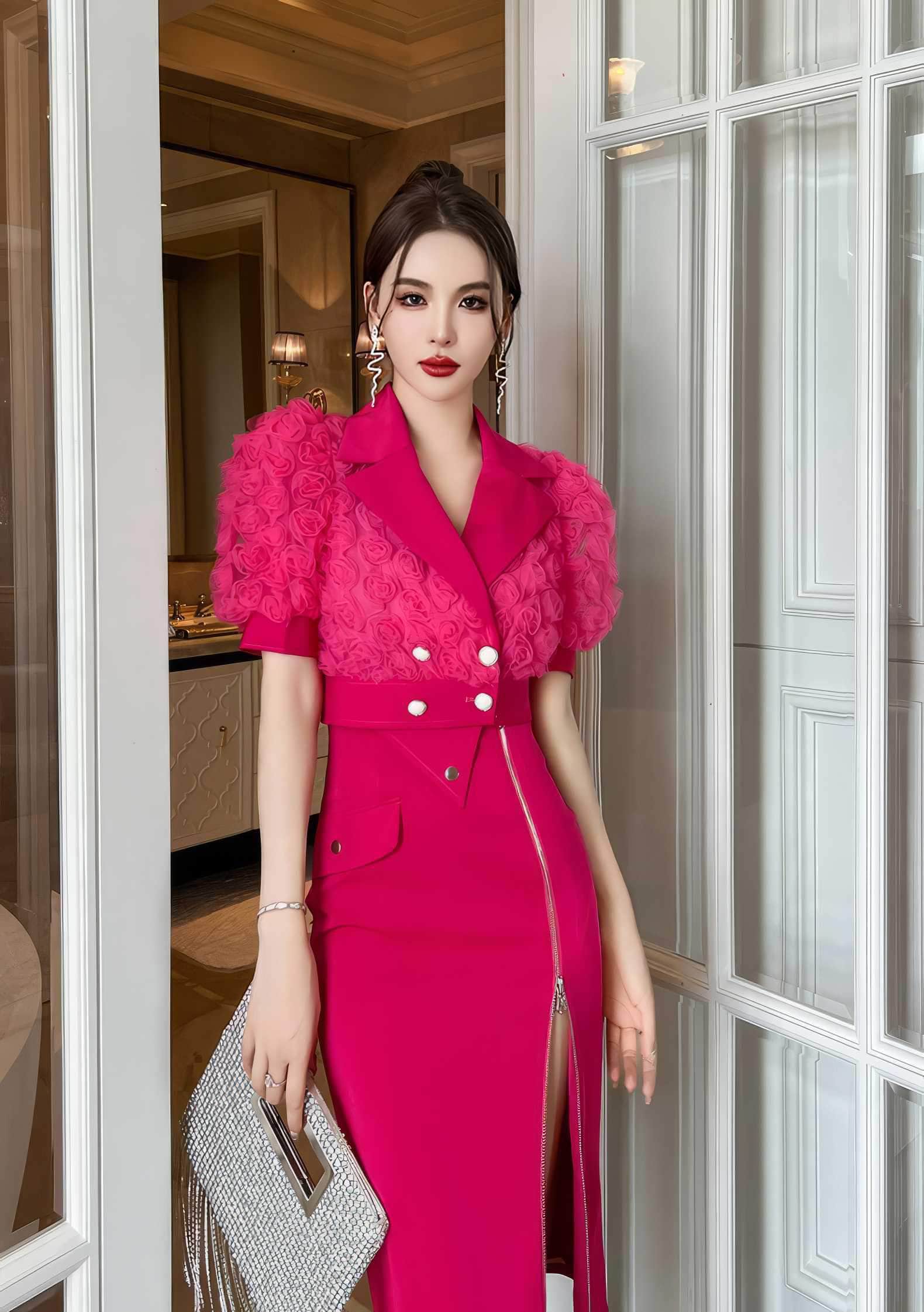 3D Rose Detailed Collared Puff Sleeve Top