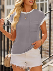 Camiseta de manga corta con cuello redondo y ribete en contraste