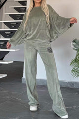 Conjunto de pantalón y top de manga larga con cuello barco de talla grande