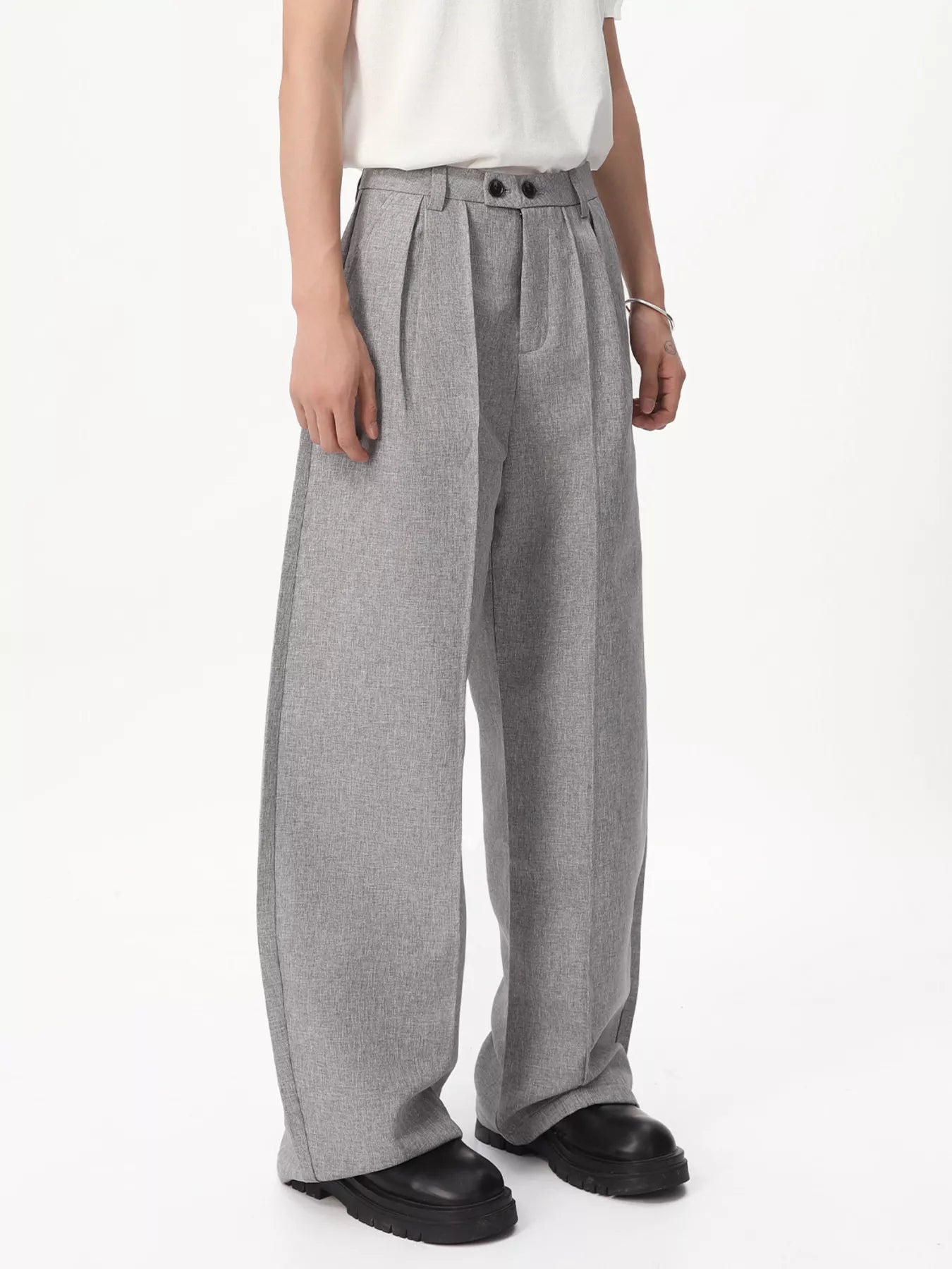 mens-wide-leg-pleated-pants-03