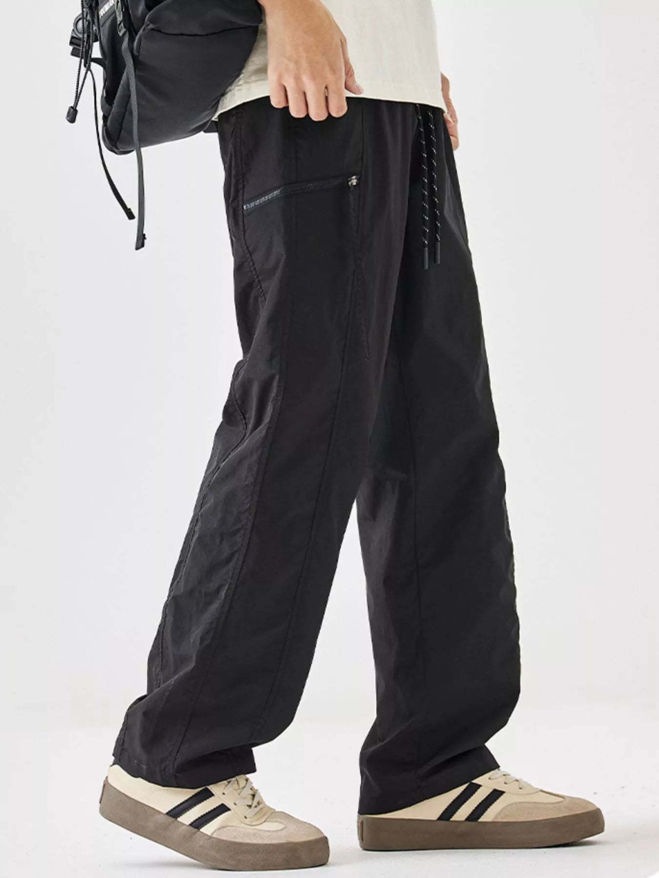 mens-plus-size-relaxed-fit-cargo-pants-05