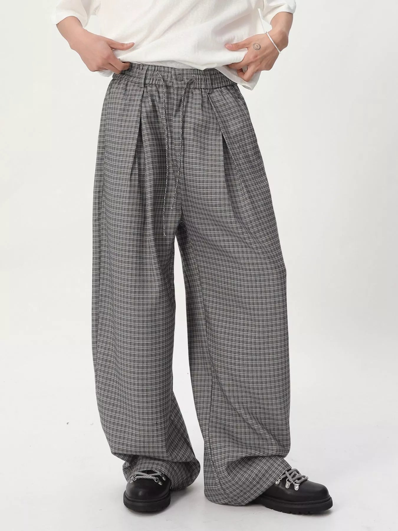 mens-plaid-wide-leg-pants-08