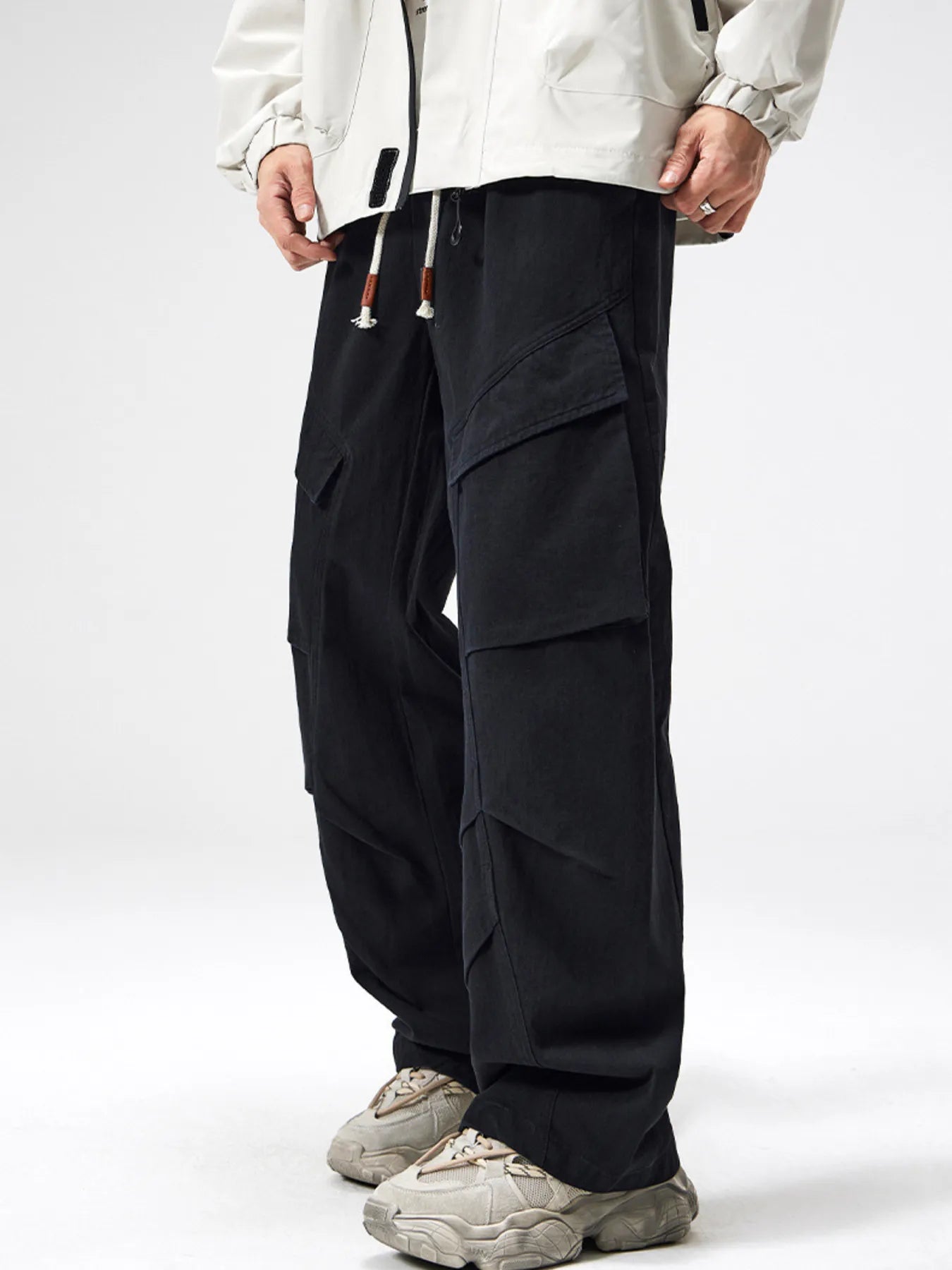 mens-plus-size-cargo-utility-pants-with-multiple-pockets-06