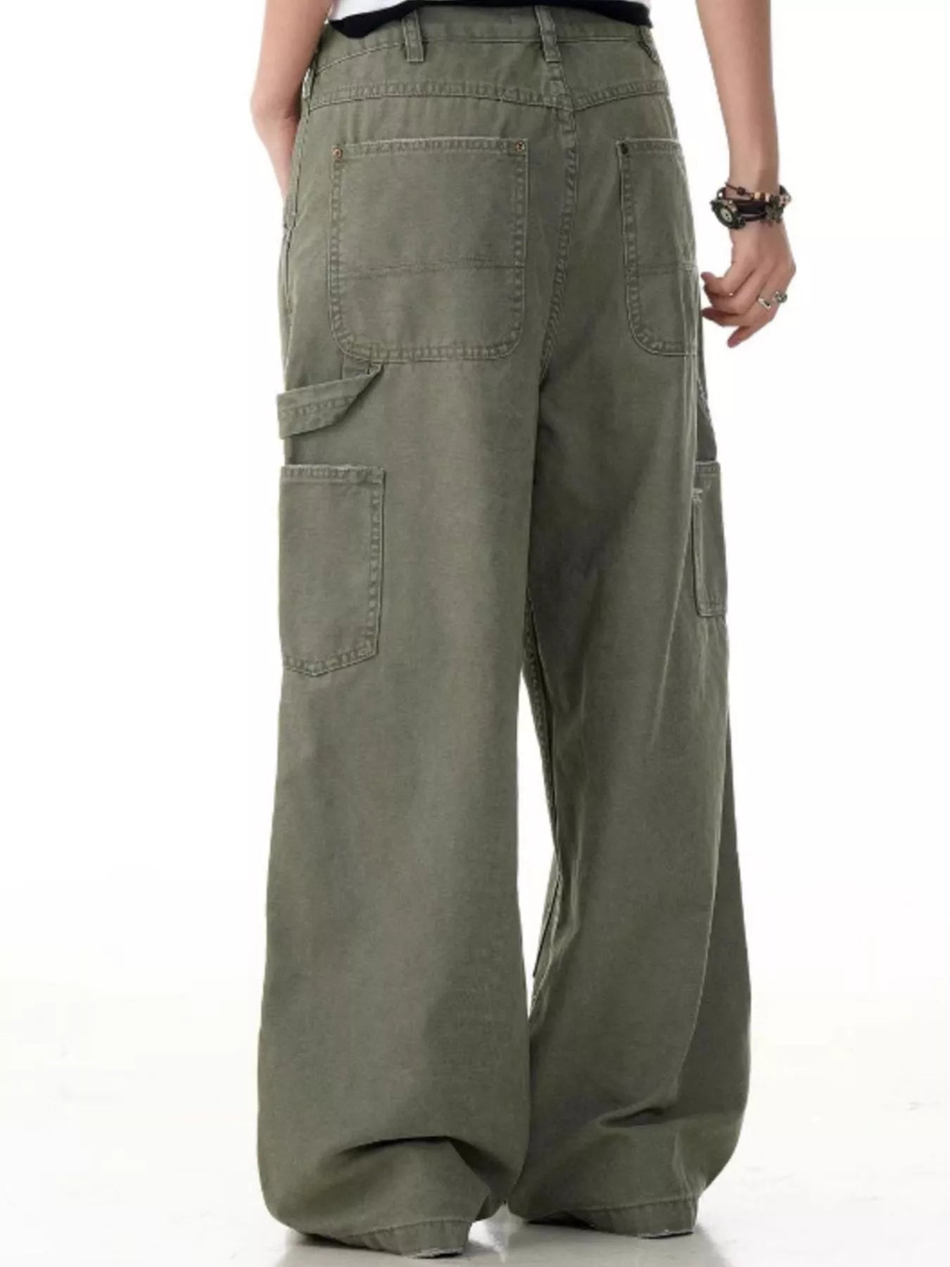 mens-distressed-wide-leg-carpenter-pants-04