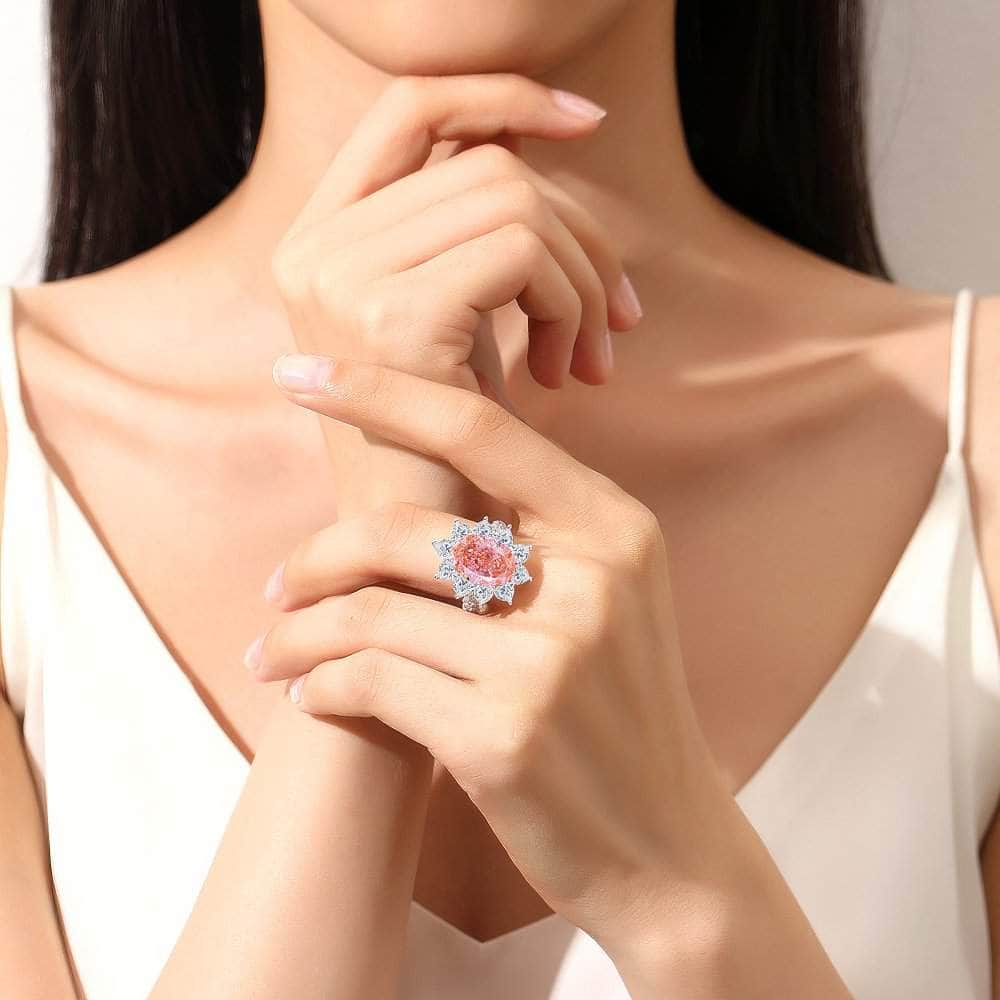 925 Sterling Silver Oval-Cut Floral Decor Lab Grown Gemstone Ring
