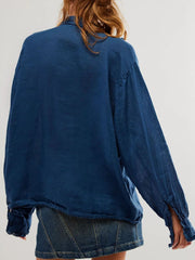 Camisa de manga larga con cuello fruncido y volantes