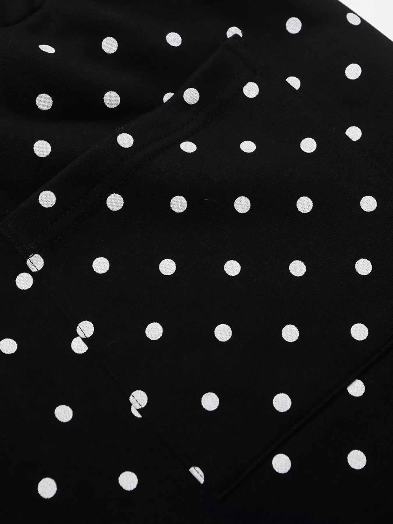 mens-polka-dot-boxing-shorts-with-camouflage-waistband-09