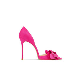 Chic Pumps with Floral Applique and Pointed Toe