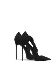 Elegant Heels with Bow Accent and Pointed Toe