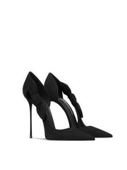 Elegant Heels with Bow Accent and Pointed Toe