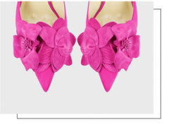 Zapatos de tacón de satén con punta puntiaguda y adornos florales