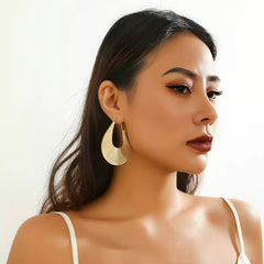 Large Ribbed Teardrop Hoop Earrings