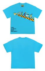 Long-Neck Giraffe and Birds Graphic T-Shirt