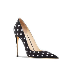 Zapatos de tacón puntiagudos con lunares