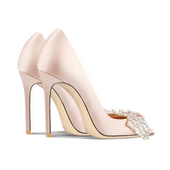 Zapatos de tacón de satén con lazo de diamantes de imitación