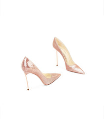 Tacones de aguja con punta puntiaguda y decoración de lentejuelas