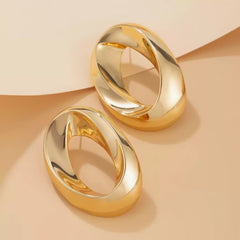 Thick Interlocking Hoop Stud Earrings