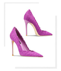 Tacones altos con borde deshilachado y punta de tweed