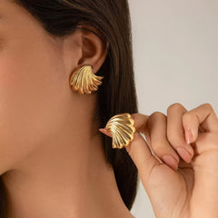 Wavy Scallop Shell Stud Earrings
