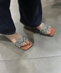 Women's Geometric Pattern Flat Slides