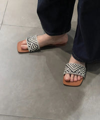 Women's Geometric Pattern Flat Slides