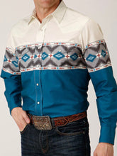Men's geometric-print long-sleeve shirt made from a cotton-spandex blend.