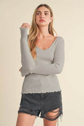 Aemi + Co Lettuce Hem Scoop Neck Long Sleeve Knit Top Gray / S