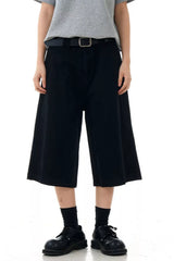 Men's black wide-leg casual shorts with pockets.