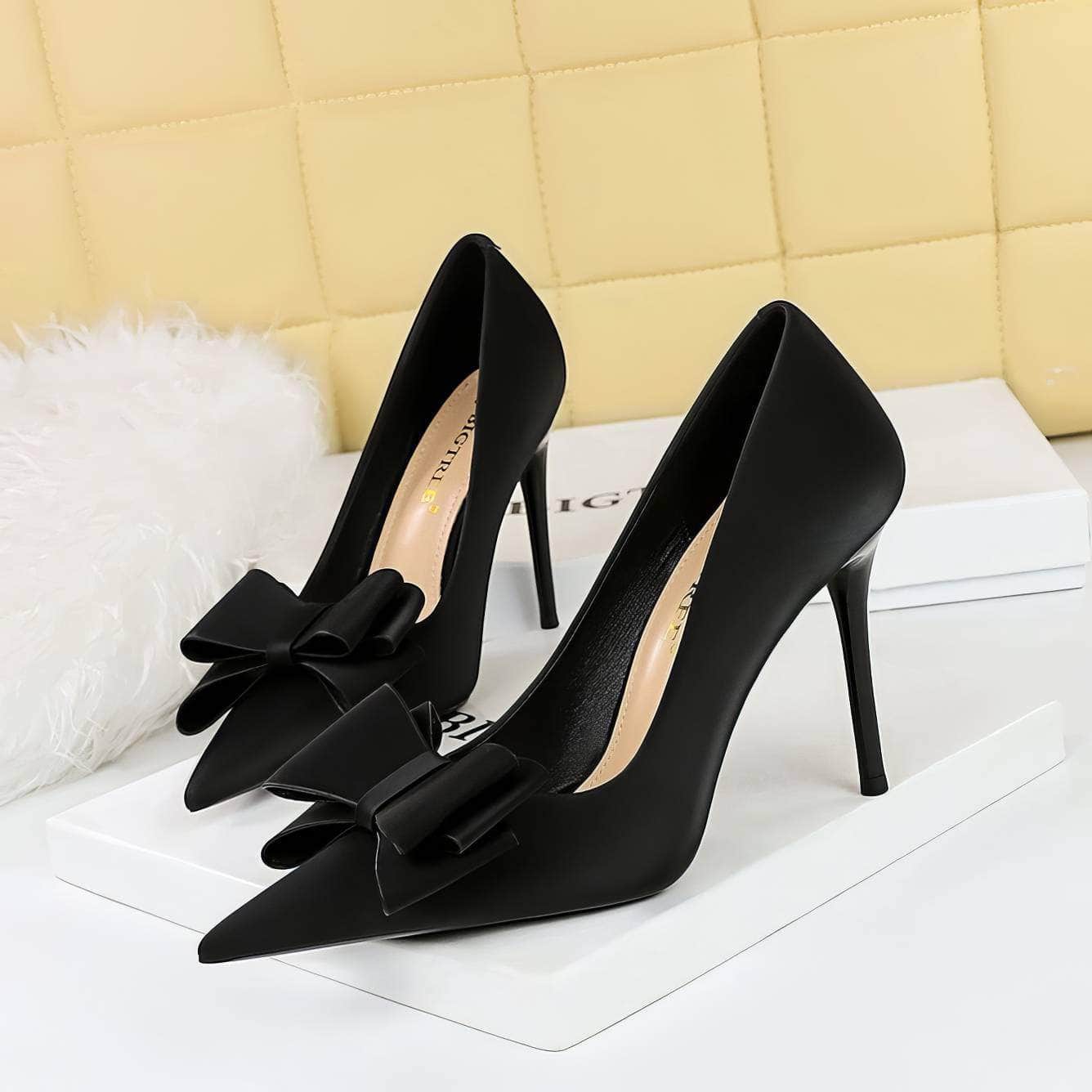 Butterfly Bow Knot Pointed Toe Stiletto Heels