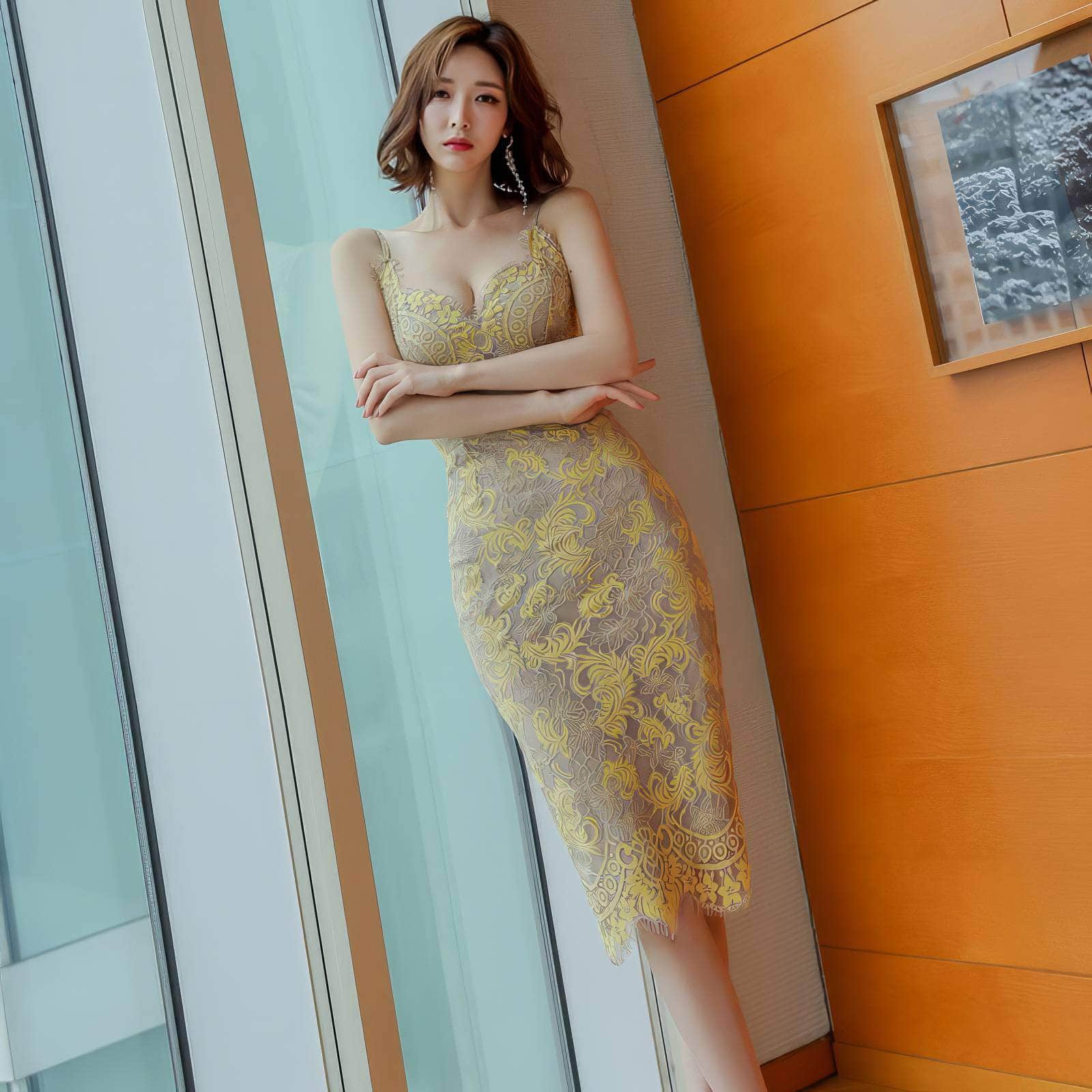 Cami Floral Lace-Trimmed Slim Fit Dress