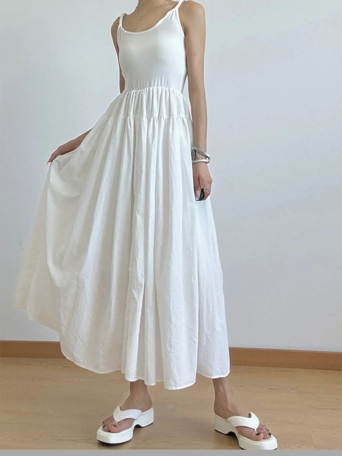 Casual Scoop Neck Cami Dress