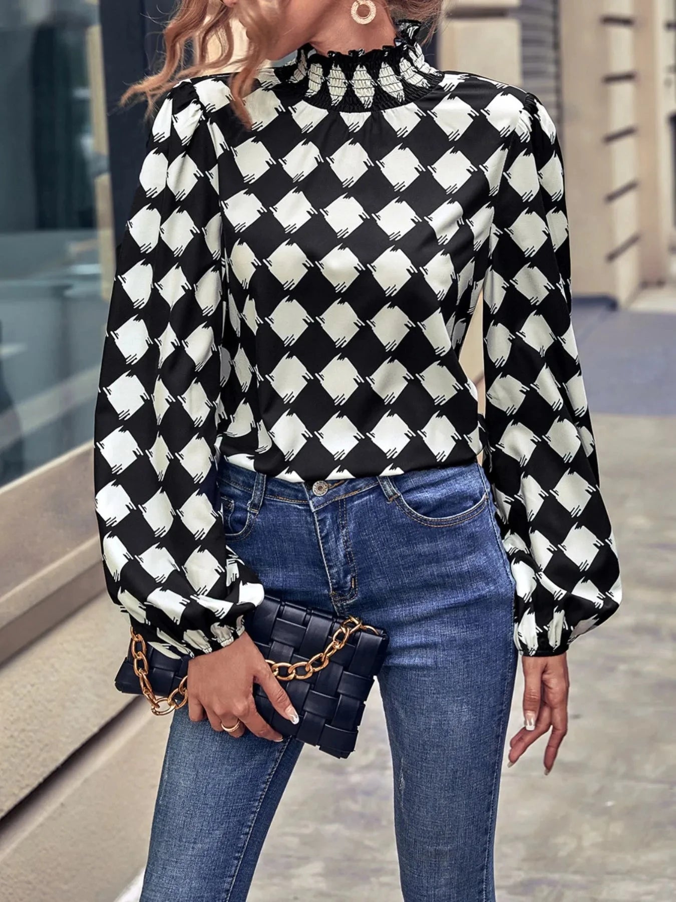 Checkered Pattern Balloon Sleeve Blouse