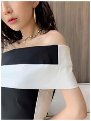 Chic Monochrome Midi dress