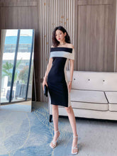Chic Monochrome Midi dress