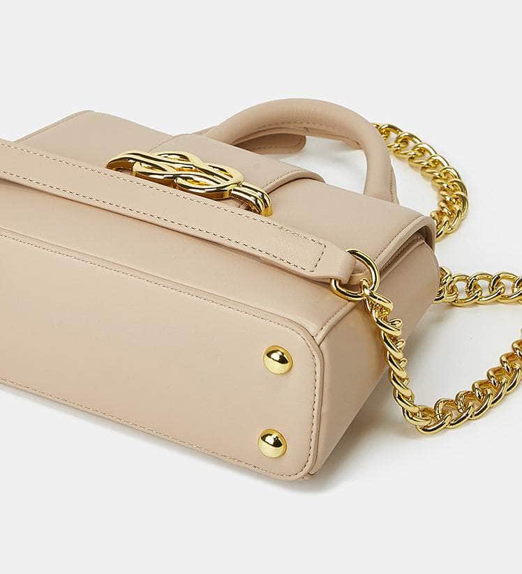 Classic Shoulder Bag with a Vintage Alligator Texture