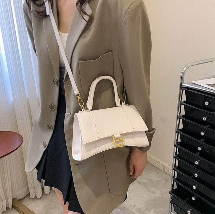 Classy Crossbody Purse with a Fashionable Top Handle