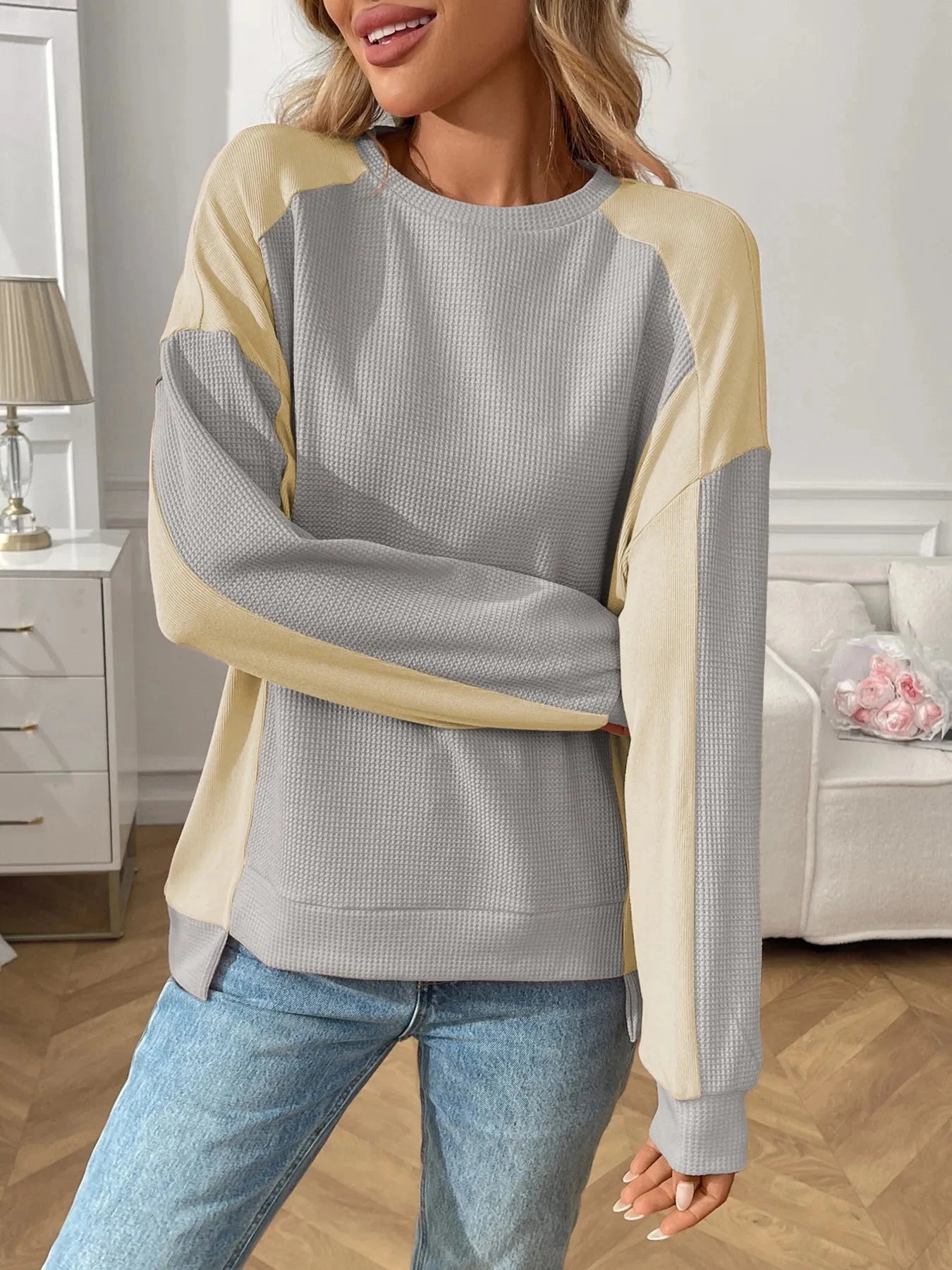 Color Block Long Sleeve Sweatshirt