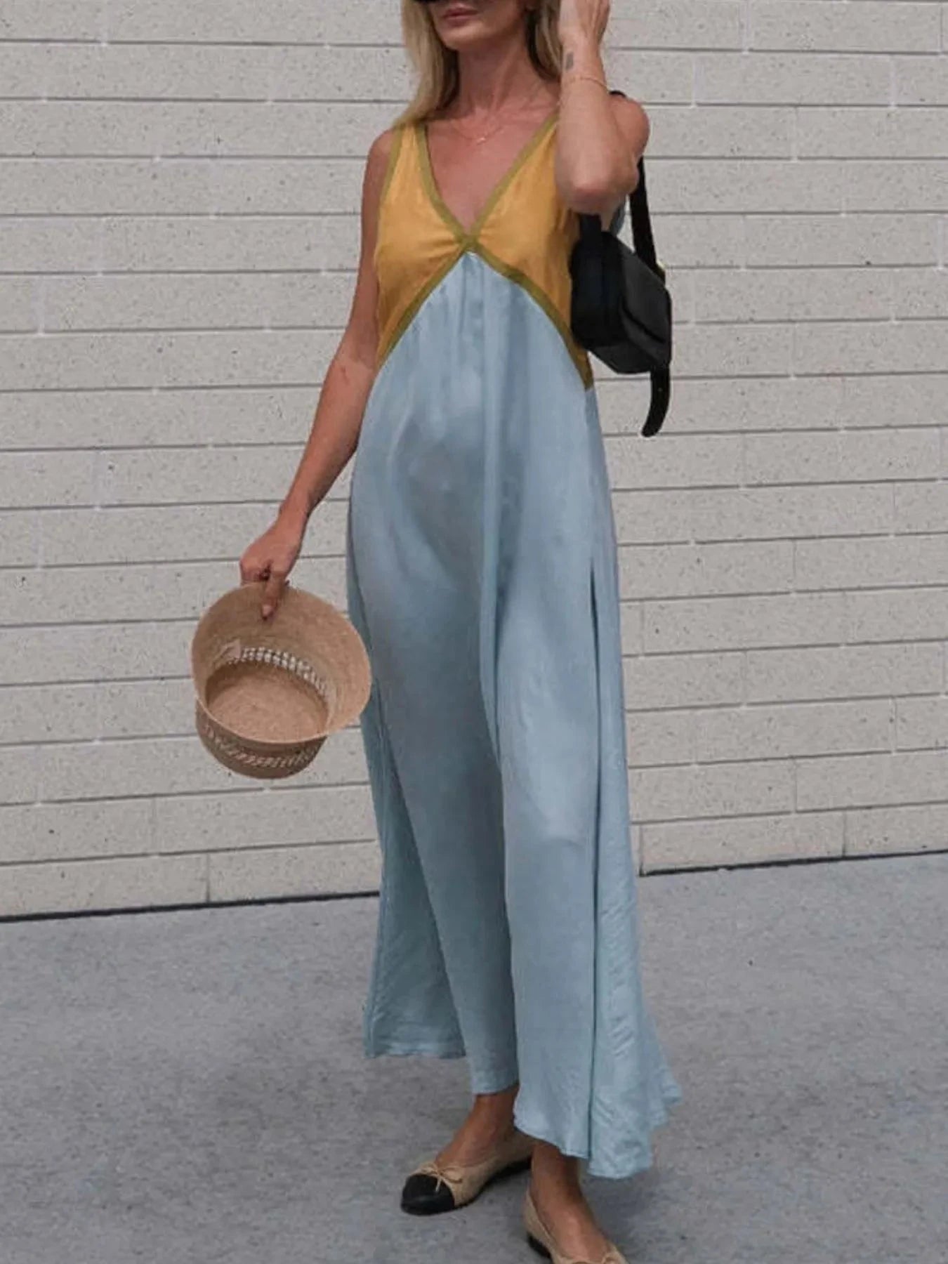 Color Block V-Neck Sleeveless Maxi Dress