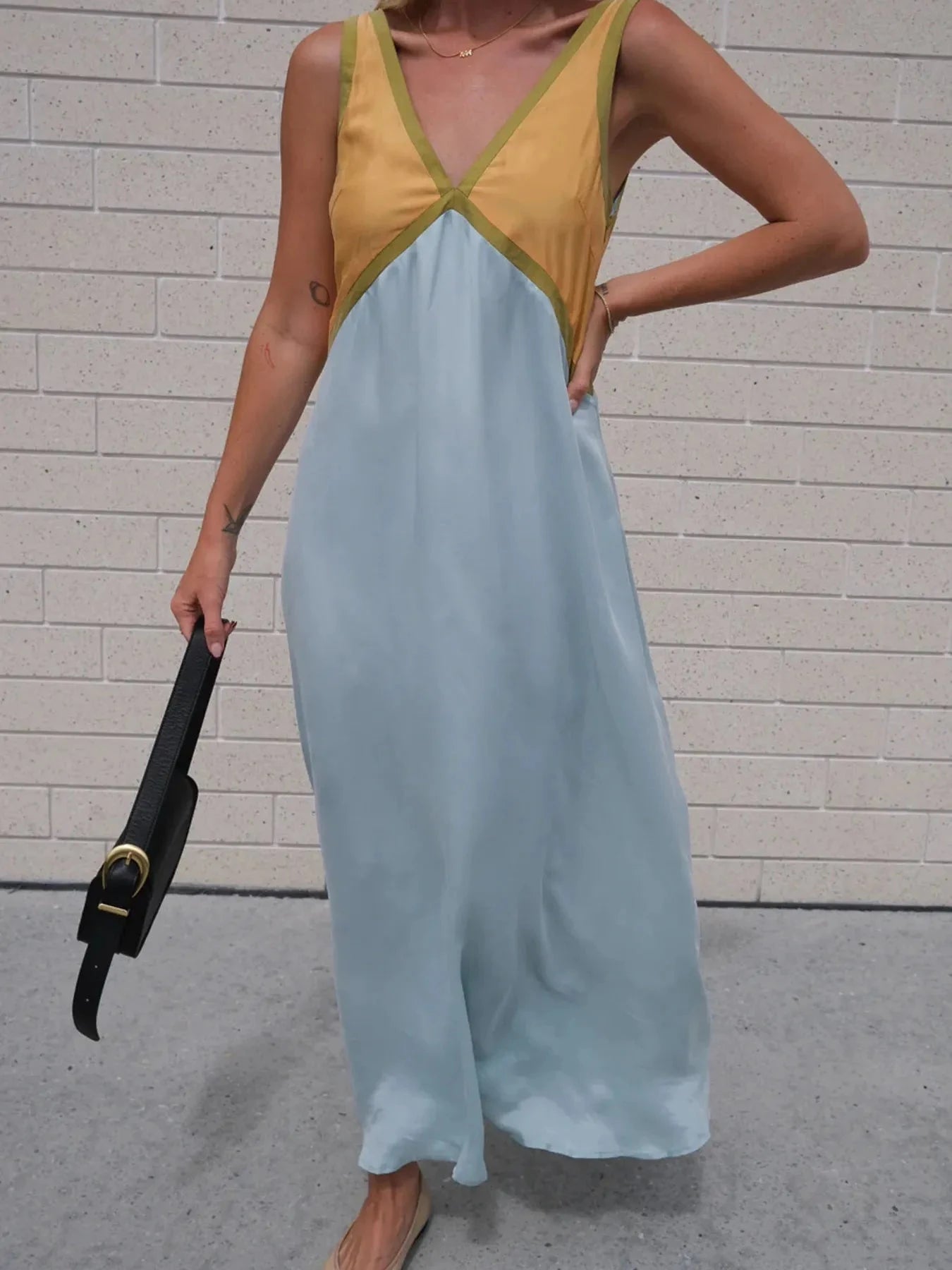 Color Block V-Neck Sleeveless Maxi Dress Mustard / S