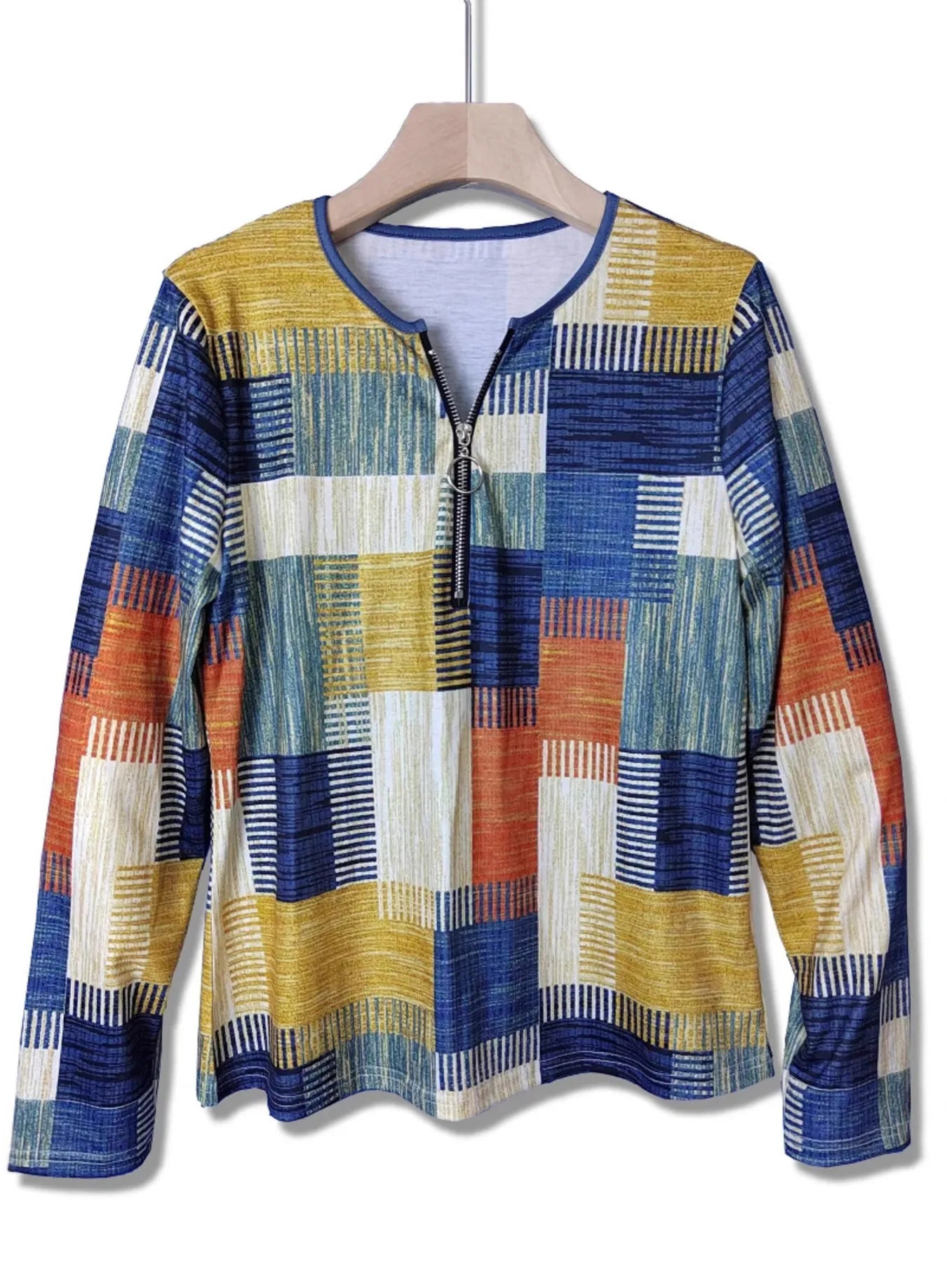 Color Block Zip Front Long Sleeve Top