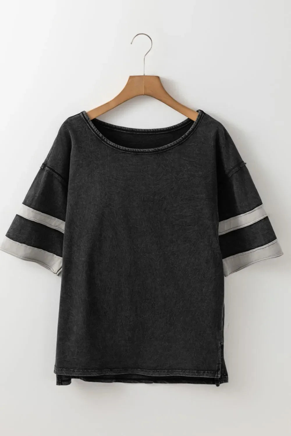 Contrast Round Neck Half Sleeve T-Shirt