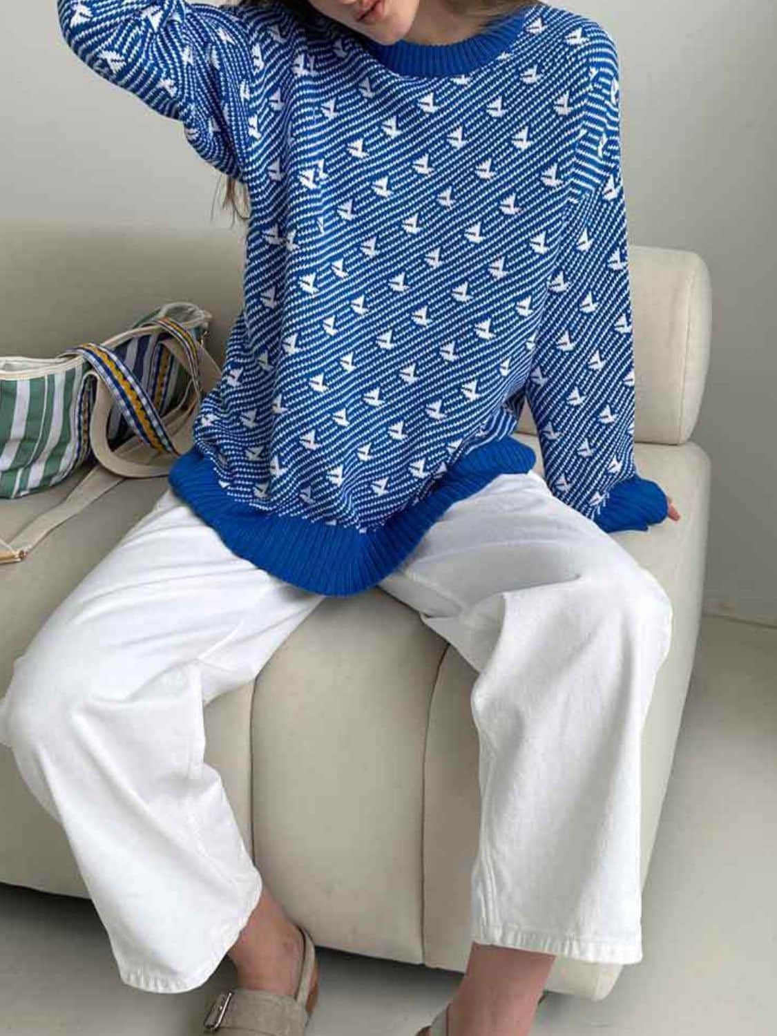 Contrast Round Neck Long Sleeve Sweater