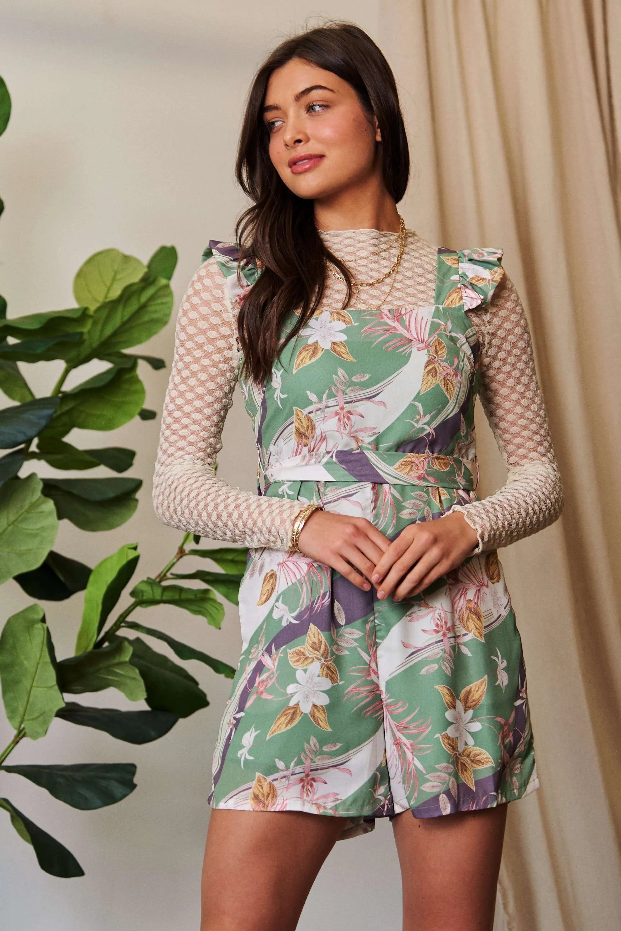 Davi & Dani Floral Square Neck Ruffled Sleeveless Mini Romper